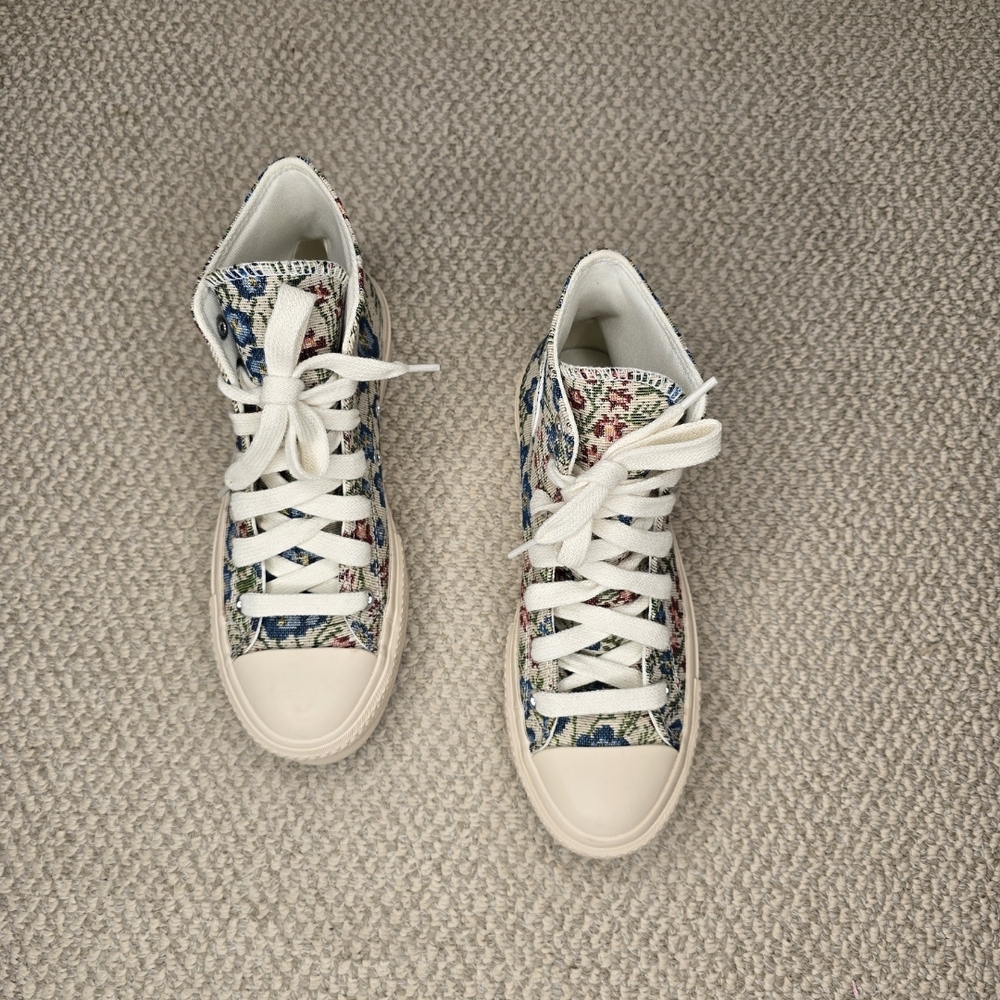 Converse Chuck Taylor All Star Lift Platform Floral Tapestry High Top Size 7